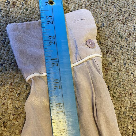 EQUIPMENT FEMME Sz S/P Silk Button Up Shirt Long Sleeve Light Purple Luxury Top - Picture 3 of 8